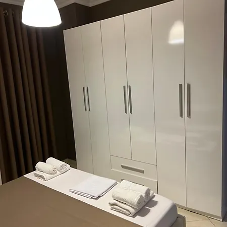 Lake View Apartament Tirana Apartment Selita e Vogel